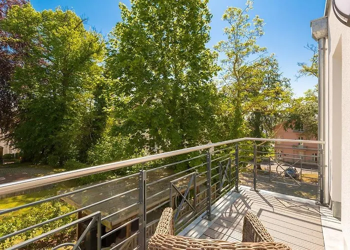 Апартаменты Quartier Am Waldschloss App 03 *